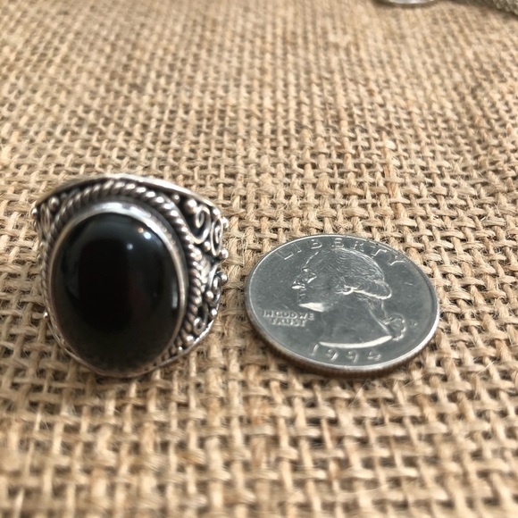925  Solid Sterling Silver with Oval Black Onyx Stone - Picture 6 of 8